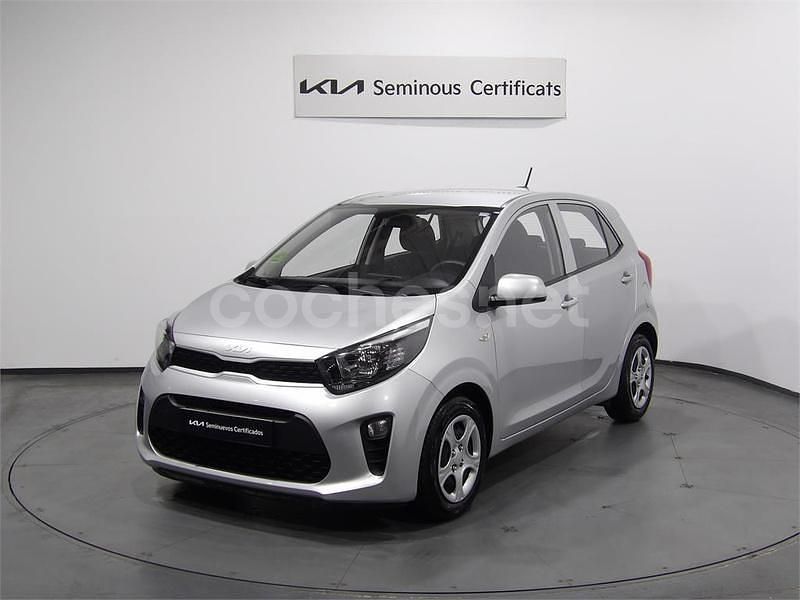 Gris / plata Usado 2024 Kia Picanto Utilitario | 13.327 € (Precio justo) - Imagen 1/4