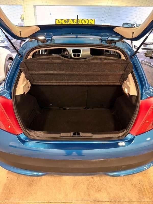 Usado Peugeot 207 69 CV (50 kW) 2008 Azul Utilitario