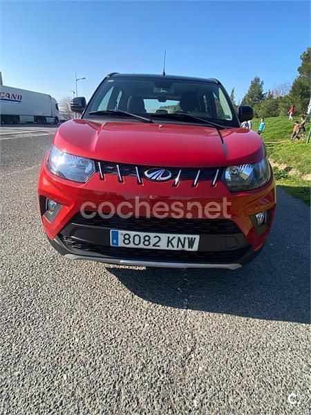 Usado Mahindra KUV100 82 CV (60 kW) 2018 Rojo SUV