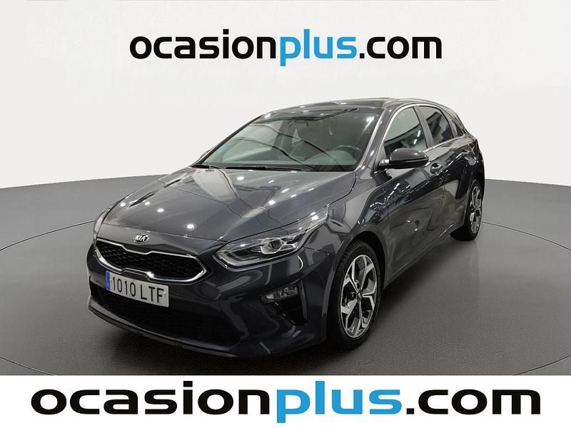 Gris Usado 2021 Kia Ceed Utilitario | 17.182 € (Precio justo) - Imagen 1/4