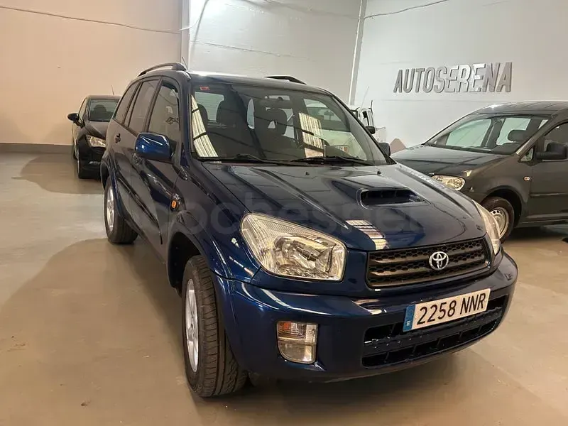 Usado Toyota RAV4 Sol 116 CV (85 kW) 2003 Azul SUV