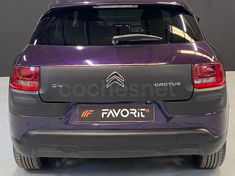 Usado Citroën C4 Cactus Feel 100 CV (73 kW) 2015 Violeta / lila Utilitario
