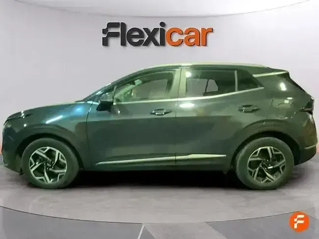 Usado Kia Sportage 136 CV (100 kW) 2023 Gris SUV