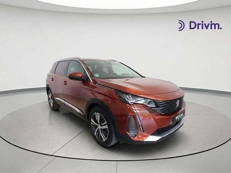 Usado Peugeot 5008 Allure 131 CV (96 kW) 2021 Blanco SUV