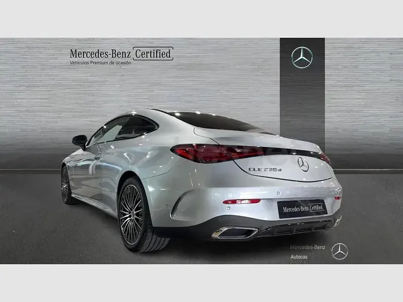 Usado Mercedes CLE220 197 CV (144 kW) 2025 Gris / plata Coupe