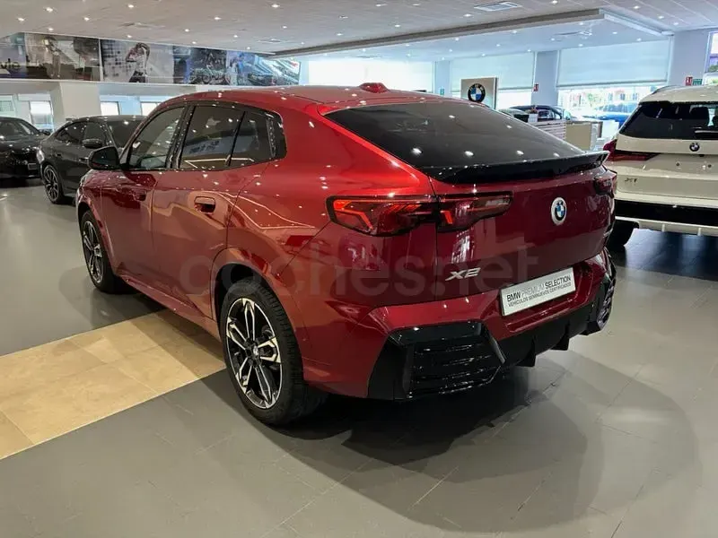 Usado BMW X1 150 CV (110 kW) 2025 Rojo SUV