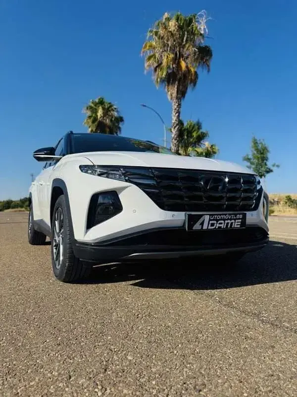 Usado Hyundai Tucson 136 CV (100 kW) 2022 Blanco SUV