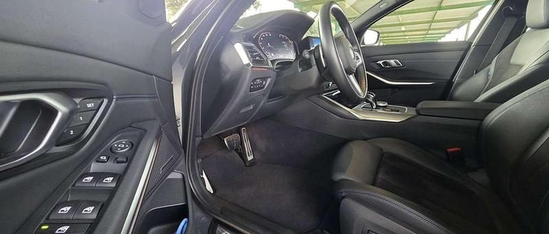 Usado BMW 320e Comfort Edition 190 CV (139 kW) 2022 Gris / plata Berlina