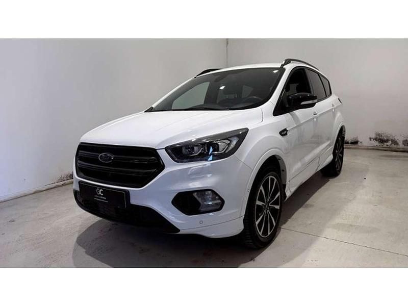 Usado Ford Kuga ST-Line 150 CV (110 kW) 2019 Blanco SUV