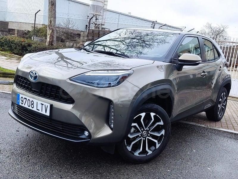 Usado Toyota Yaris Cross Active 116 CV (85 kW) 2022 Verde SUV
