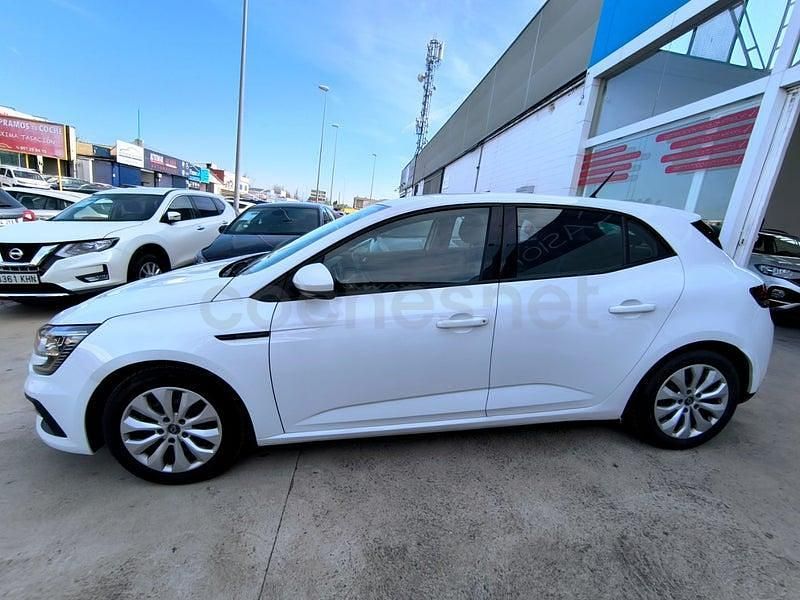 Usado Renault Mégane IV Life 115 CV (84 kW) 2021 Blanco Berlina
