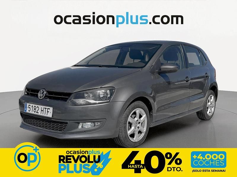 Usado VW Polo Advance 90 CV (66 kW) 2013 Gris Utilitario