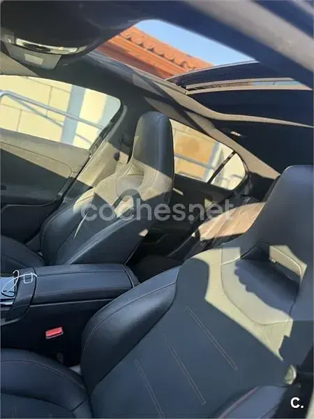 Usado Mercedes A200 156 CV (114 kW) 2018 Negro Berlina