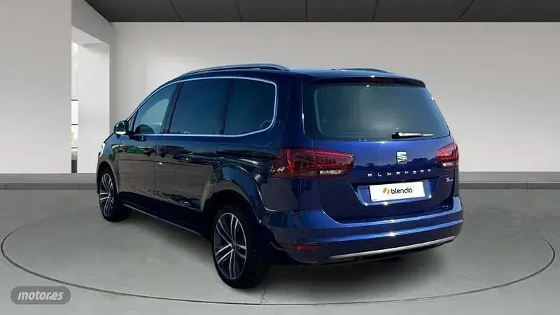 Usado Seat Alhambra FR-Line 150 CV (110 kW) 2021 Azul Monovolumen