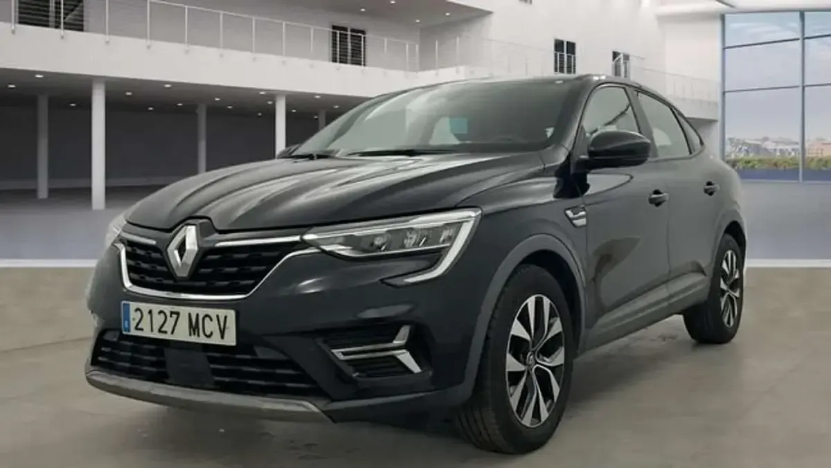 Usado Renault Arkana Equilibre 145 CV (106 kW) 2022 Negro SUV