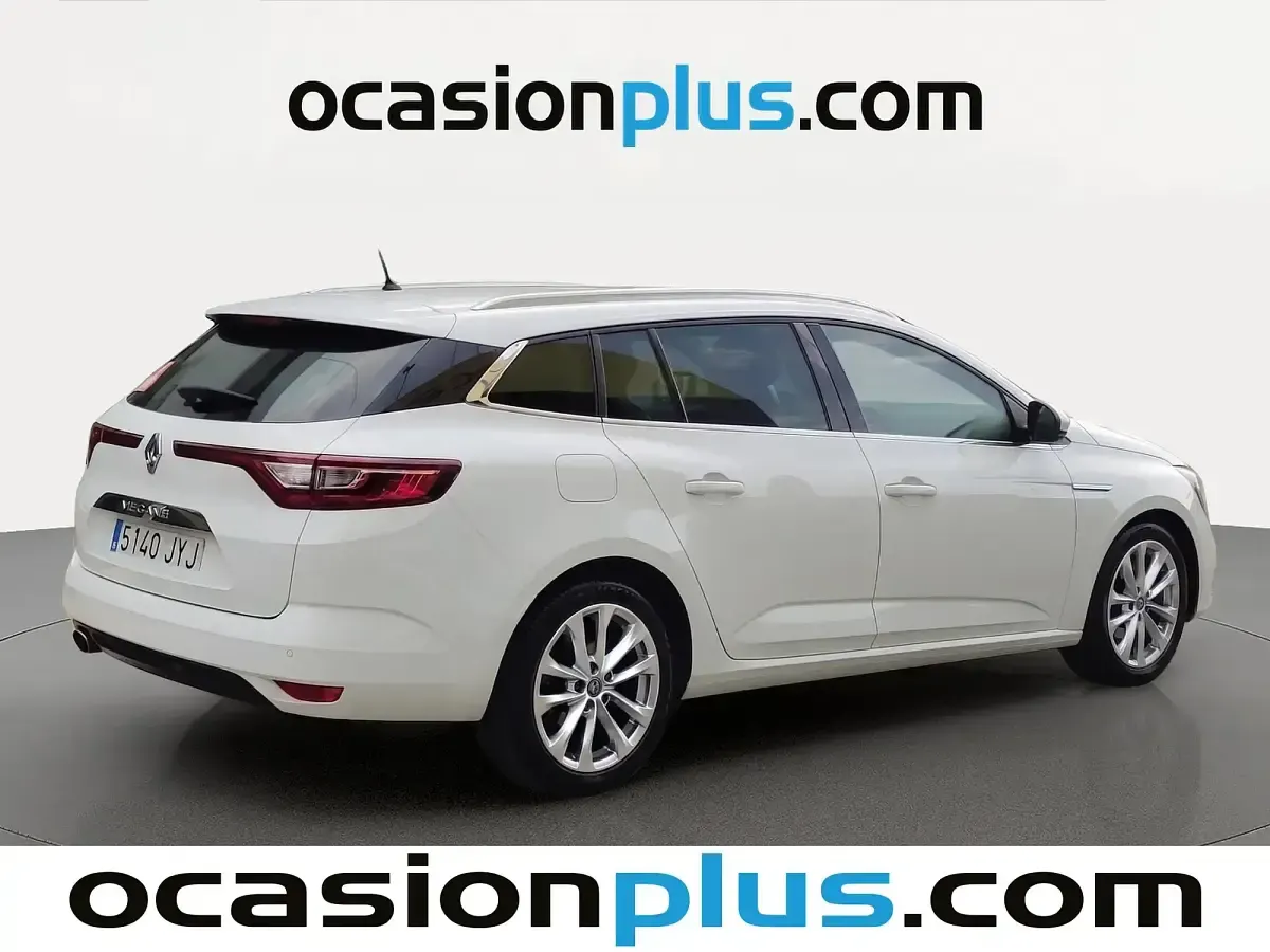 Usado Renault Mégane GrandTour Zen 130 CV (95 kW) 2017 Blanco Familiar