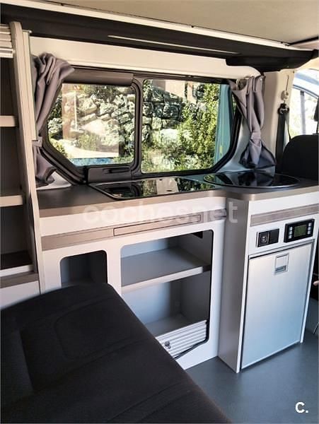 Usado Renault Trafic LIMITED 170 CV (125 kW) 2020 Gris / plata Monovolumen