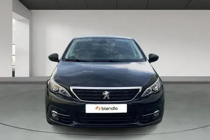 Usado Peugeot 308 130 CV (95 kW) 2018