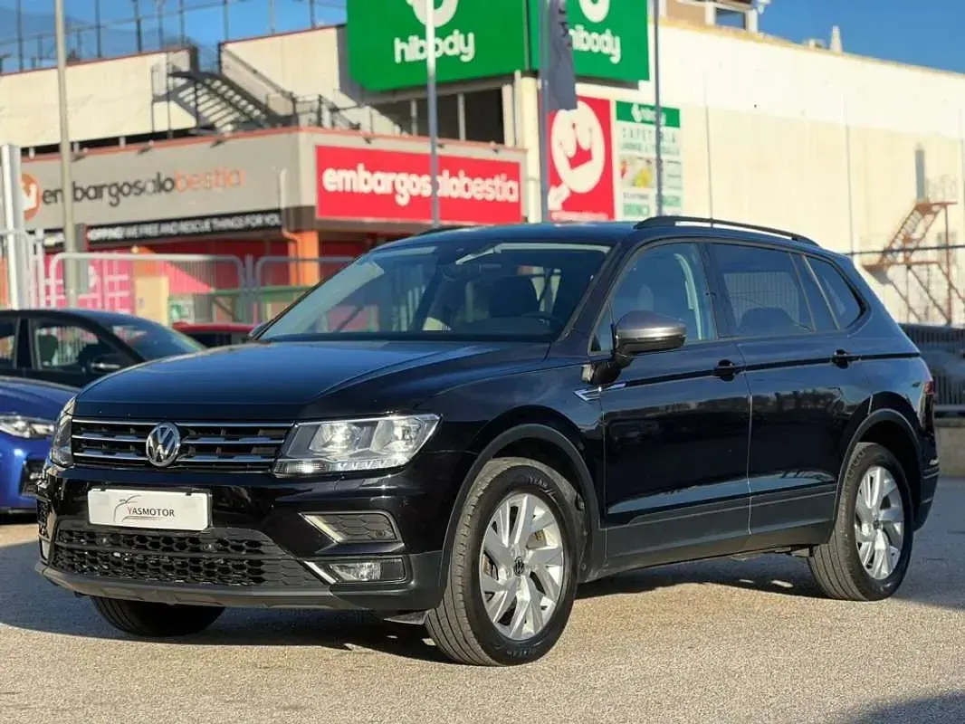Usado VW Tiguan Allspace Advance 150 CV (110 kW) 2018 Negro SUV