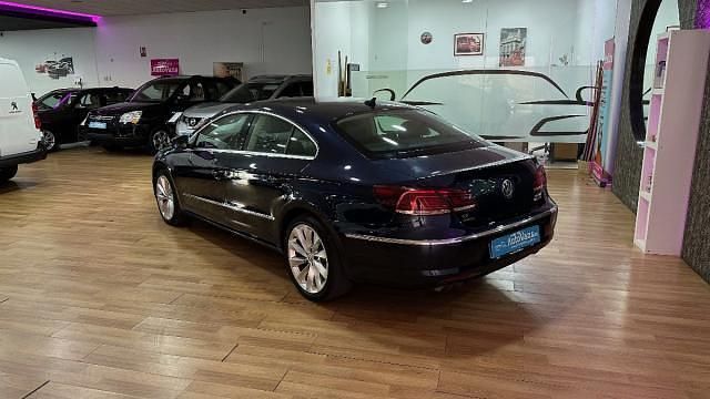 Usado VW CC 150 CV (110 kW) 2016 Azul Berlina