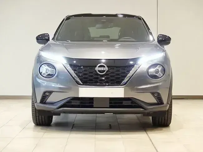 Usado Nissan Juke Tekna 143 CV (105 kW) 2022 Gris SUV