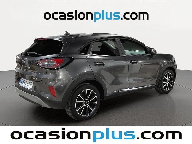 Käytetty Ford Puma Titanium 125 HP (91 kW) 2020 Harmaa Katumaasturi