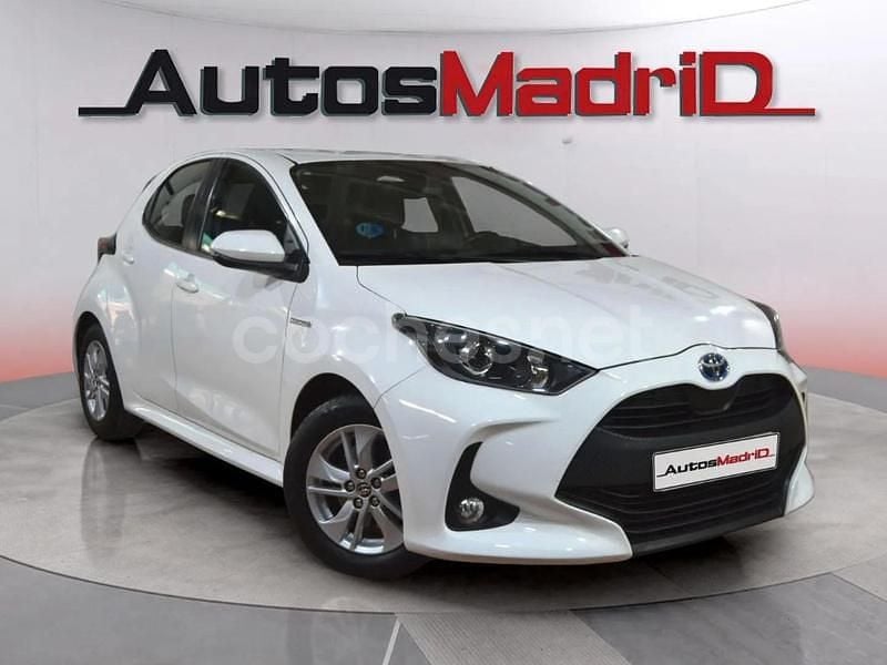 Blanco Usado 2021 Toyota Yaris Hybrid Active Berlina | 14.490 € (Super precio) - Imagen 1/4