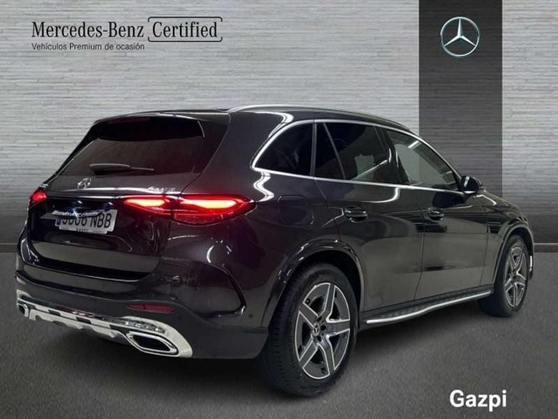 Usado Mercedes GLC200 204 CV (150 kW) 2025 Gris grafito SUV