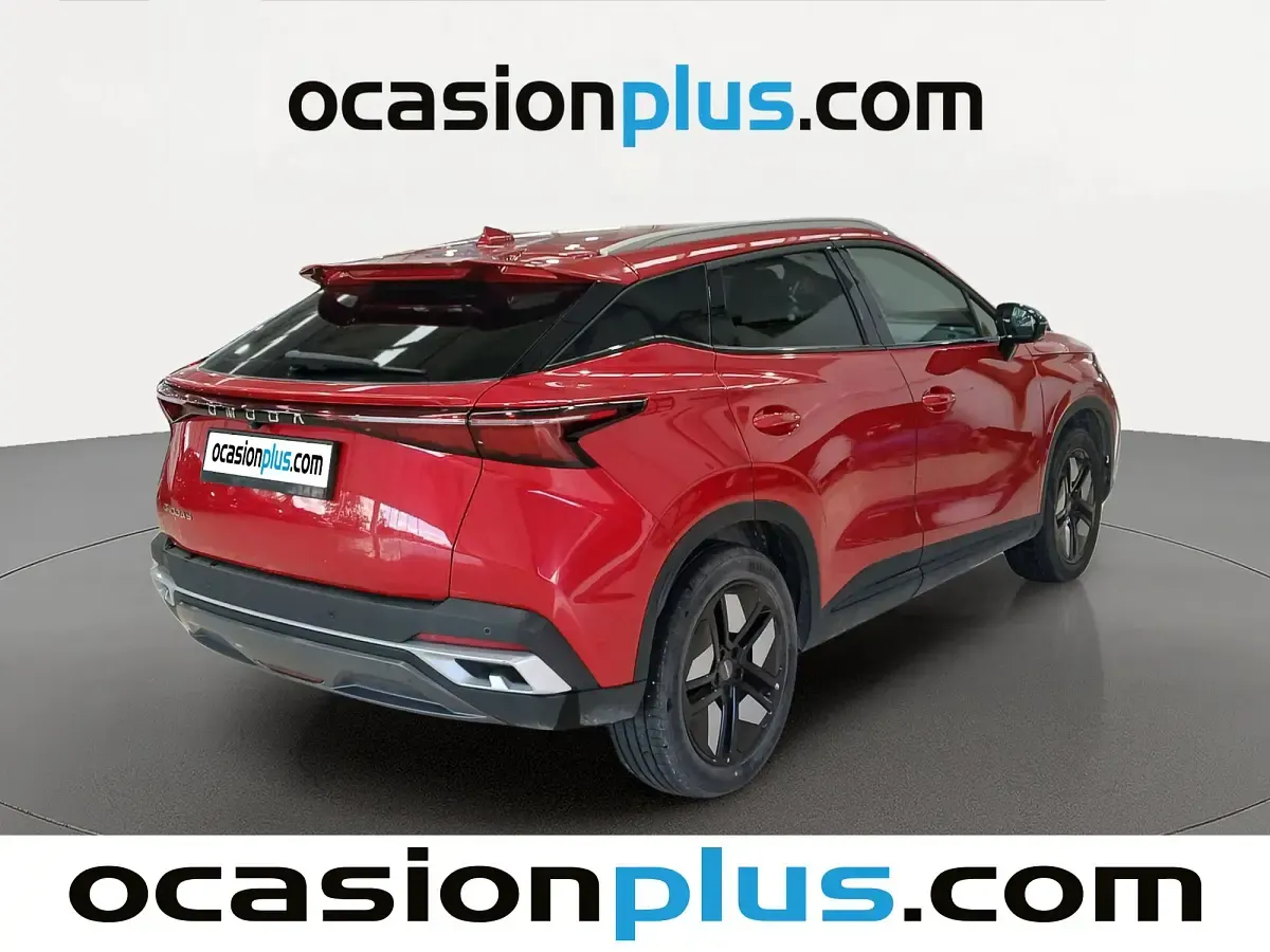 Usado Omoda 5 147 CV (108 kW) 2025 Rojo SUV