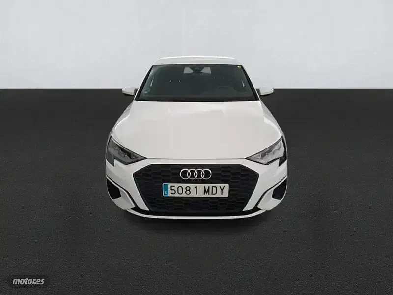Usado Audi A3 110 CV (80 kW) 2023 Blanco Berlina