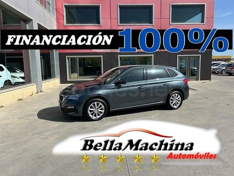 Usado Skoda 110 R Ambition 110 CV (80 kW) 2021 Gris / plata Berlina