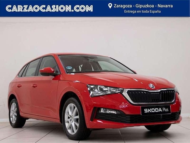 Usado Skoda Scala Ambition 150 CV (110 kW) 2023 Rojo Utilitario