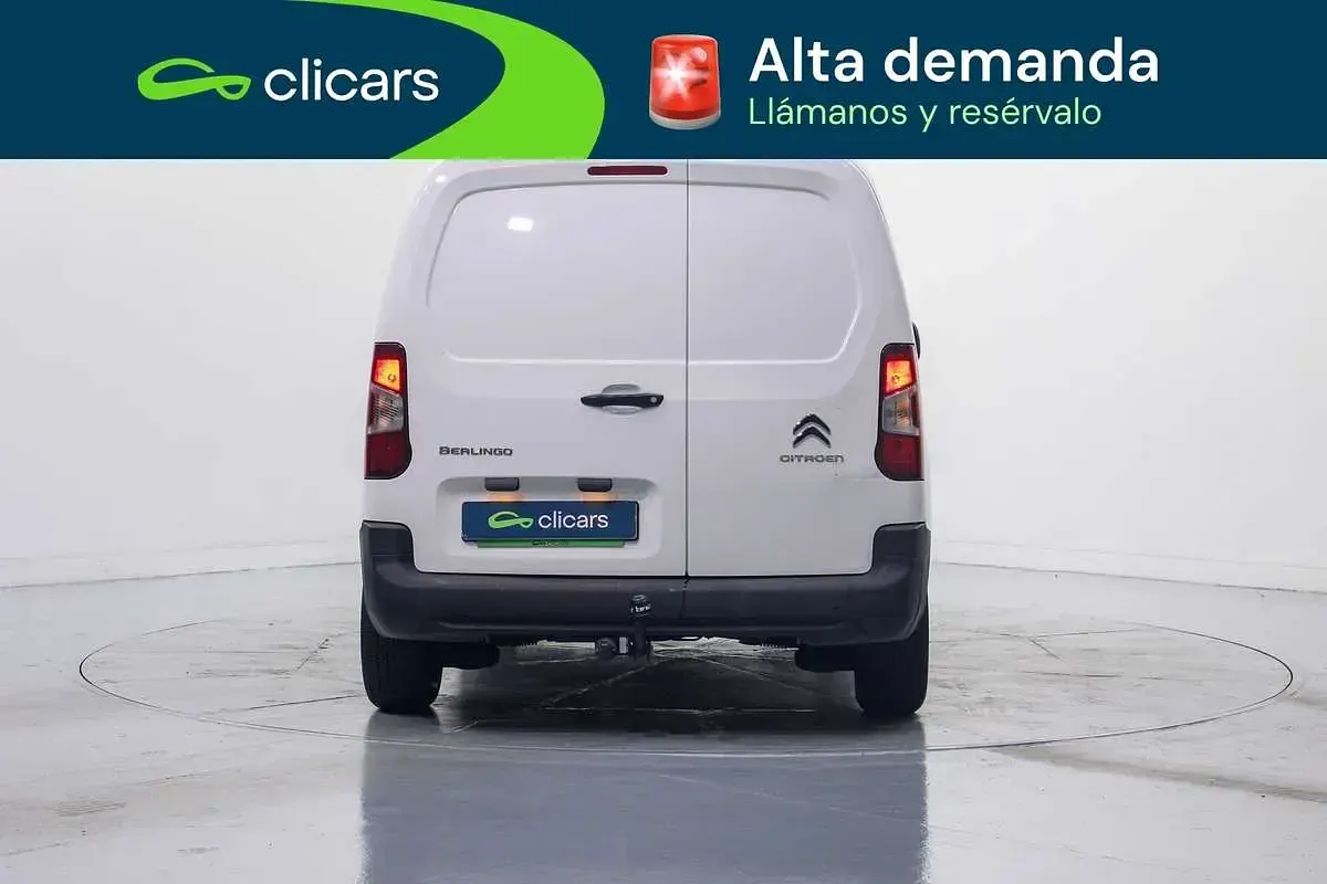 Usado Citroën Berlingo 102 CV (75 kW) 2022 Blanco Monovolumen