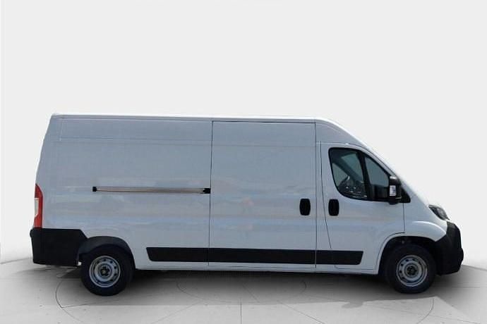 Usado Citroën Jumper 140 CV (102 kW) 2024 Monovolumen