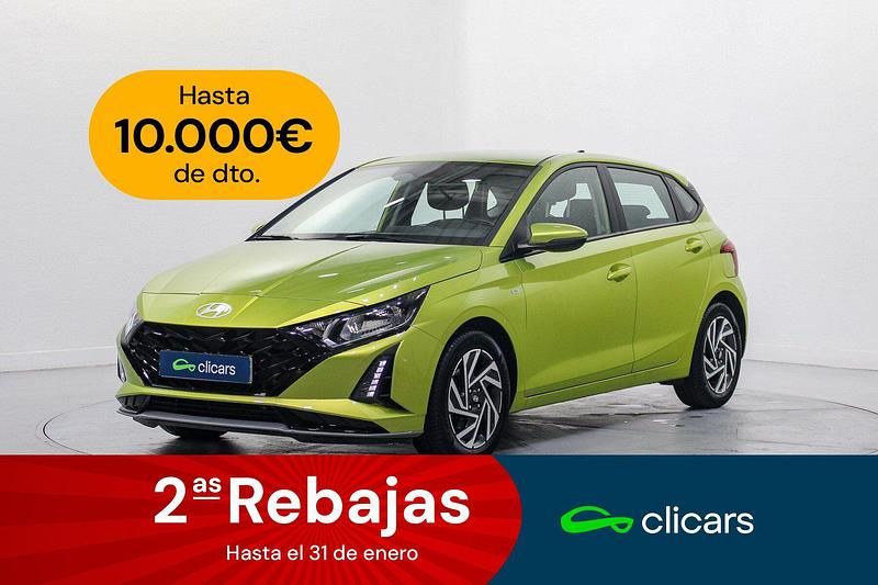 Verde Usado 2024 Hyundai i20 | 17.290 € (Precio justo) - Imagen 1/4