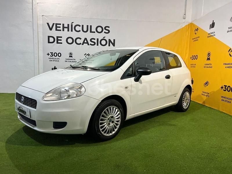 Usado Fiat Punto Feel 60 CV (44 kW) 2007 Blanco Berlina