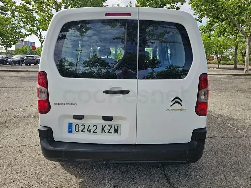 Usado Citroën Berlingo Live 102 CV (75 kW) 2019 Blanco Monovolumen