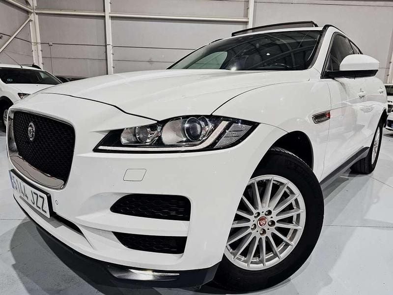 Usado Jaguar F-Pace Portfolio 180 CV (132 kW) 2017 Blanco SUV