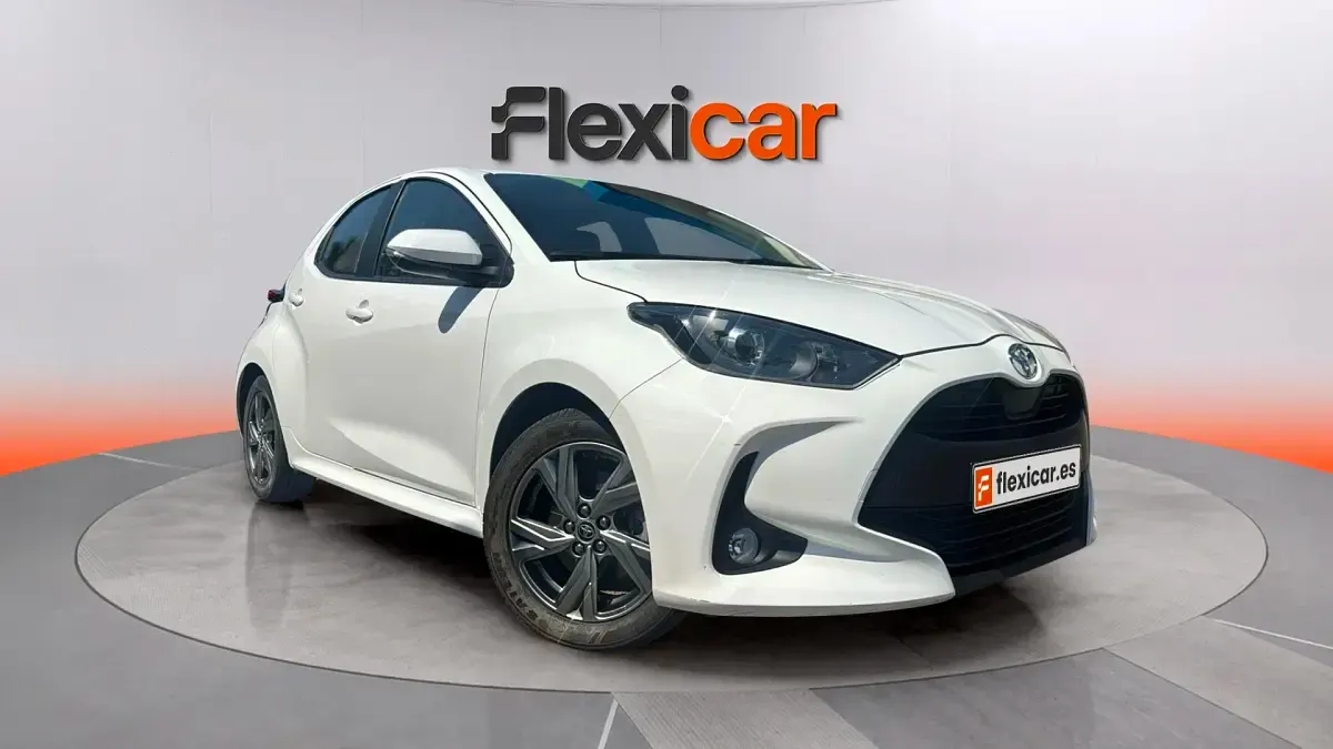 Usado Toyota Yaris Hybrid Active 116 CV (85 kW) 2025 Berlina