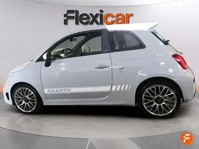Usado Abarth 595 145 CV (106 kW) 2018 Gris Utilitario