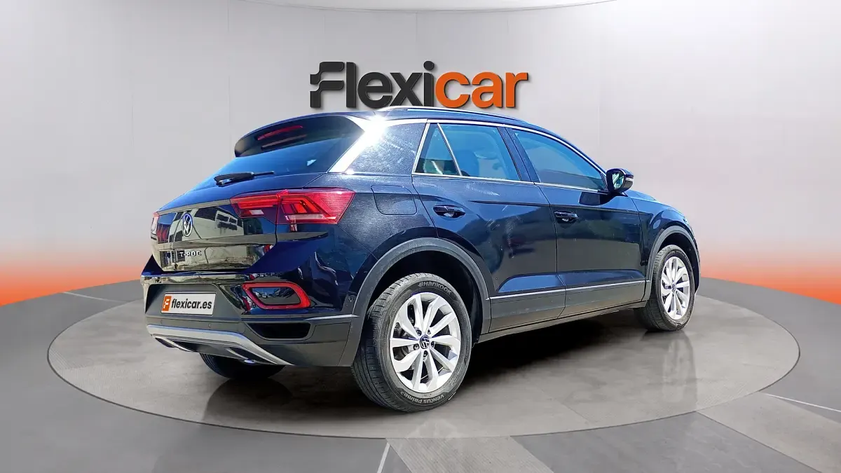 Usado VW T-Roc Cabriolet Style 150 CV (110 kW) 2023 Negro Descapotable