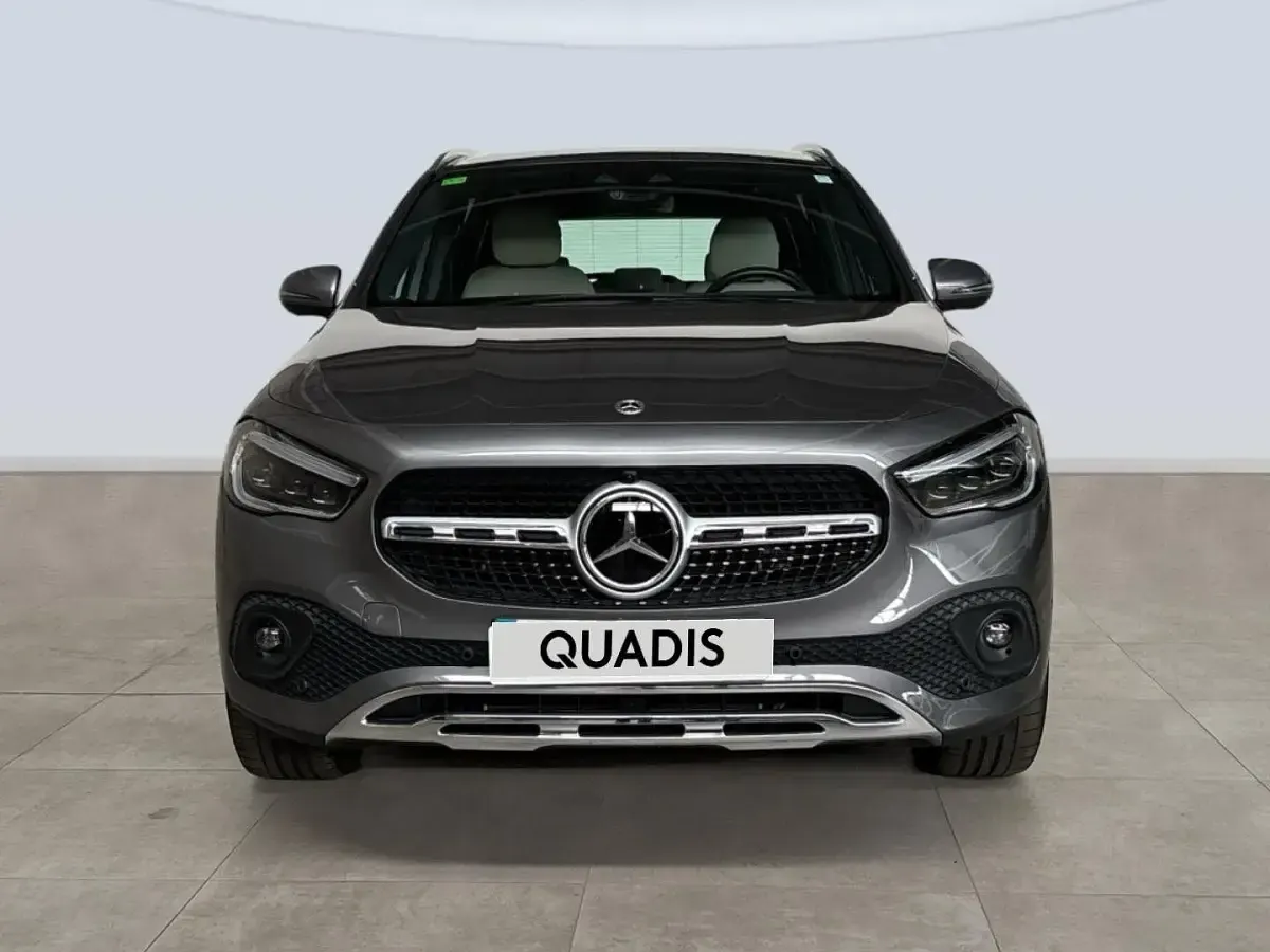 Usado Mercedes GLA250 218 CV (160 kW) 2022 Gris SUV
