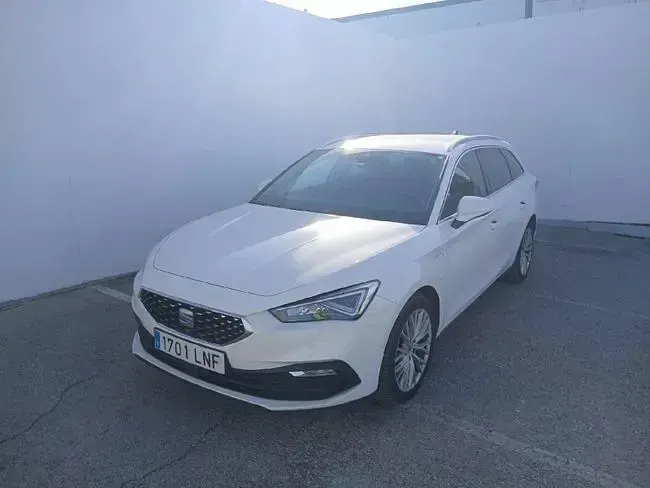Usado Seat Leon XCELLENCE 204 CV (150 kW) 2021 Blanco Familiar