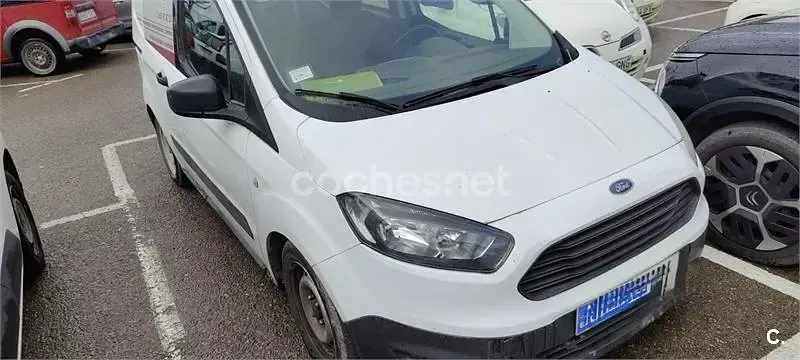 Usado Ford Transit Connect Trend 100 CV (73 kW) 2017 Blanco Monovolumen