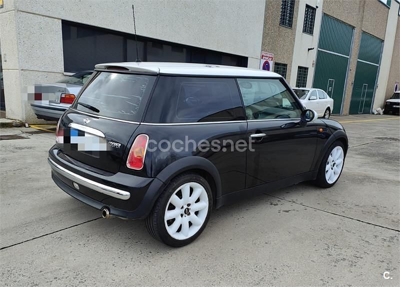 Usado Mini Cooper 115 CV (84 kW) 2003 Negro Utilitario