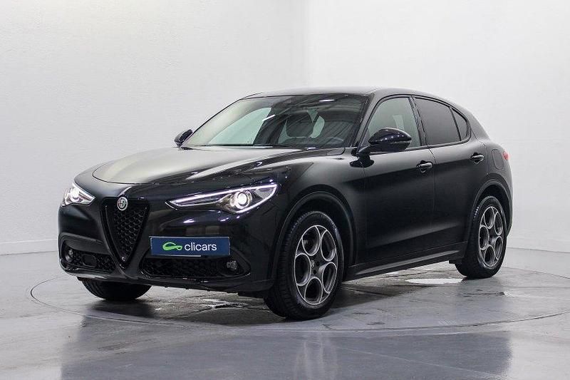 Usado 2022 Alfa Romeo Stelvio Sprint SUV | 27.990 € (Precio justo) - Imagen 1/4