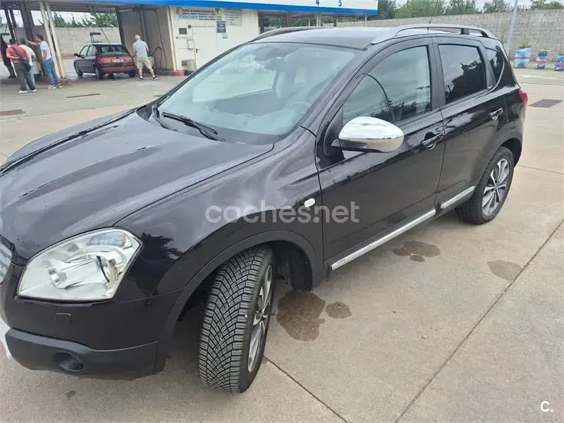 Usado Nissan Qashqai Tekna 140 CV (102 kW) 2009 Negro SUV