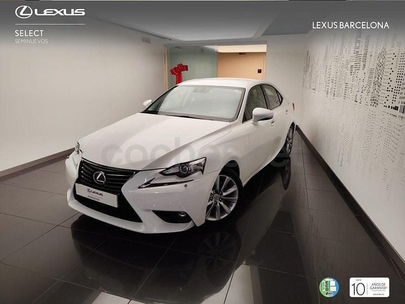 Usado Lexus IS300h Executive Line 223 CV (164 kW) 2015 Blanco Berlina