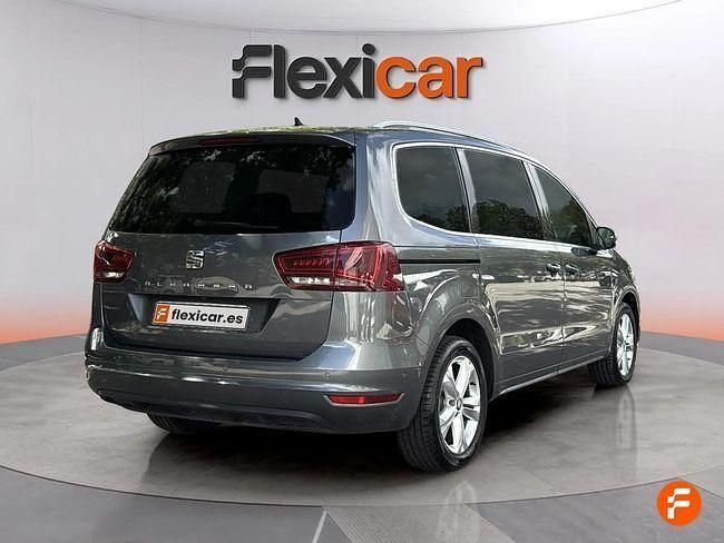 Usado Seat Alhambra 150 CV (110 kW) 2022 Gris Monovolumen