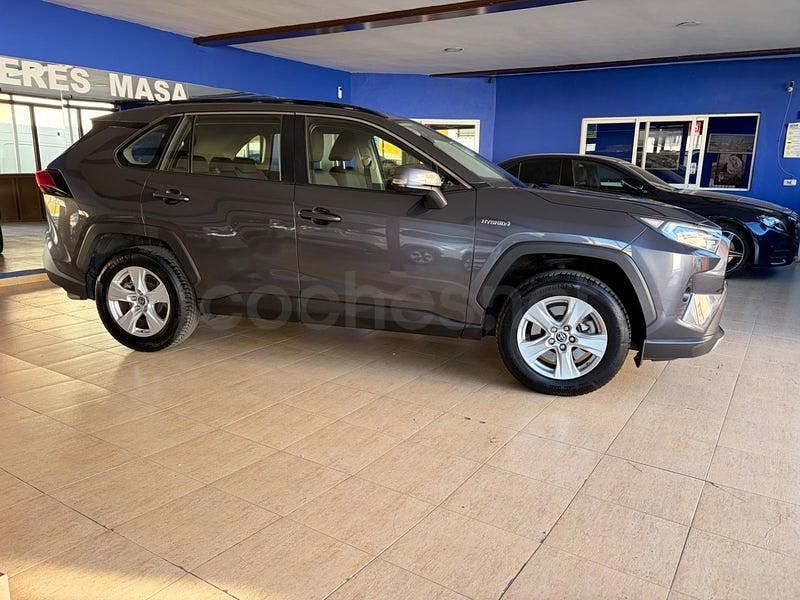 Usado Toyota RAV4 Hybrid Advance 218 CV (160 kW) 2022 Gris / plata SUV